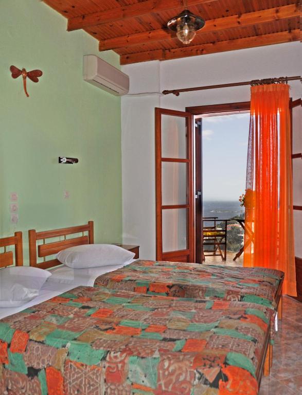 Pension Andromeda Patitírion Cameră foto