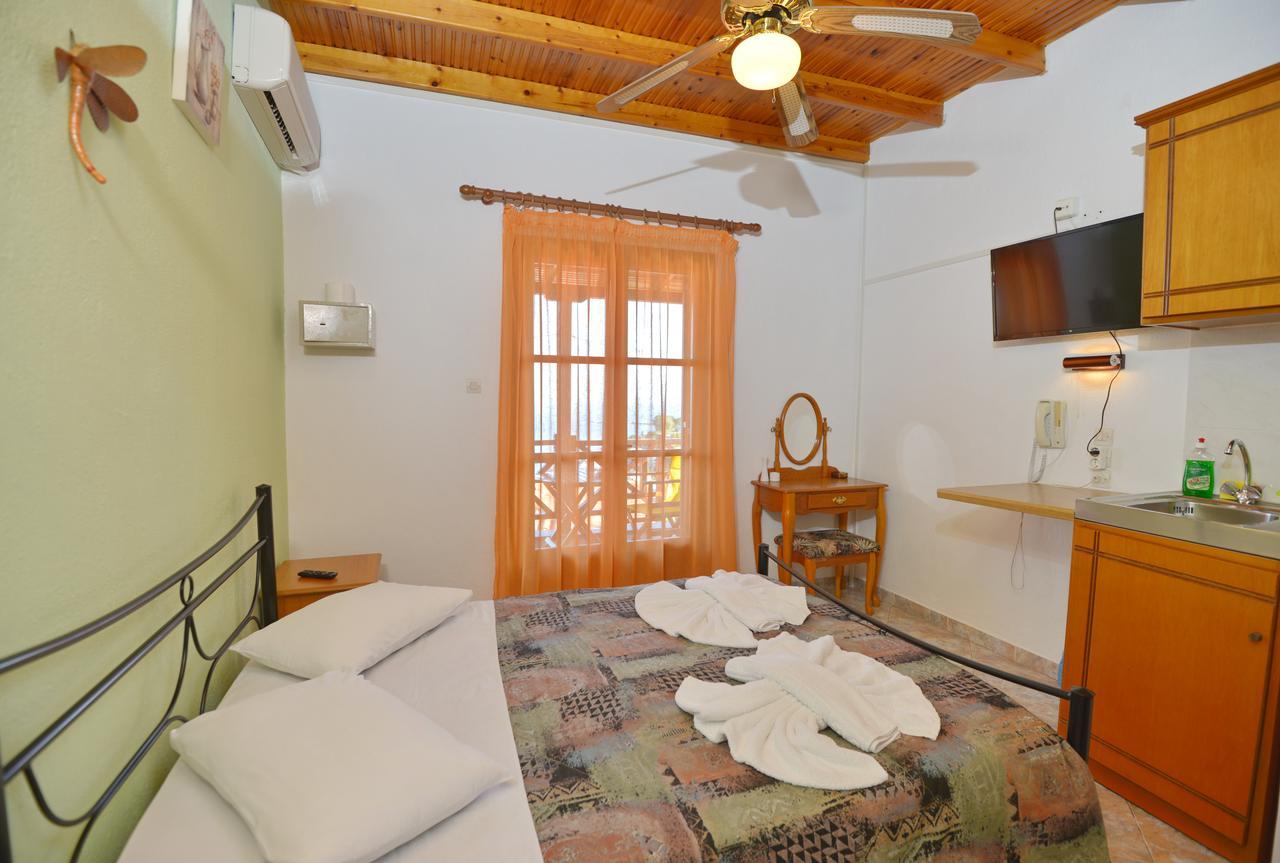Pension Andromeda Patitírion Exterior foto